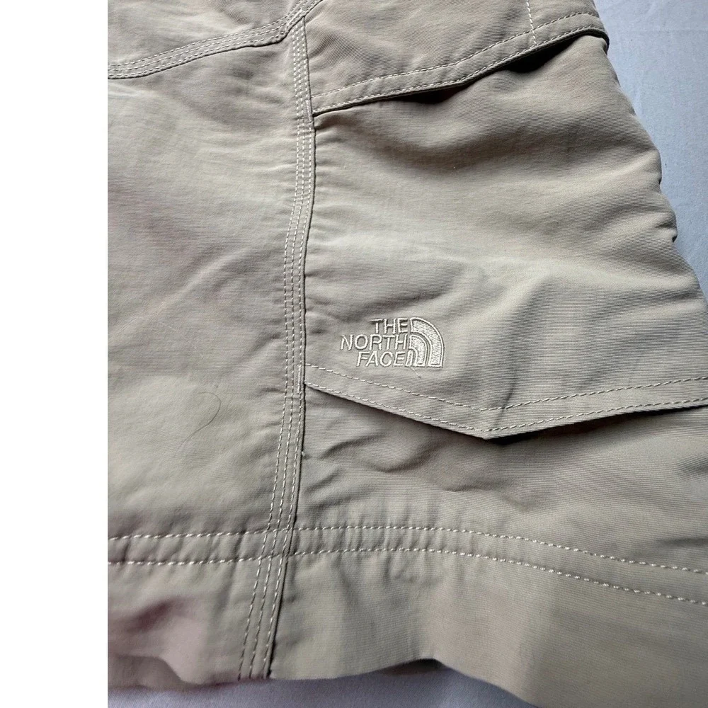The North Face Cargo Hiking Shorts Mens 36 Tan Khaki Nylon Outdoor Travel